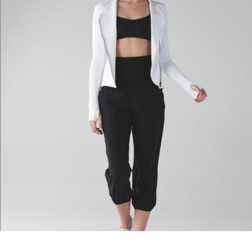 Lululemon Om Pant Black Jogger Gym Pants Size 4